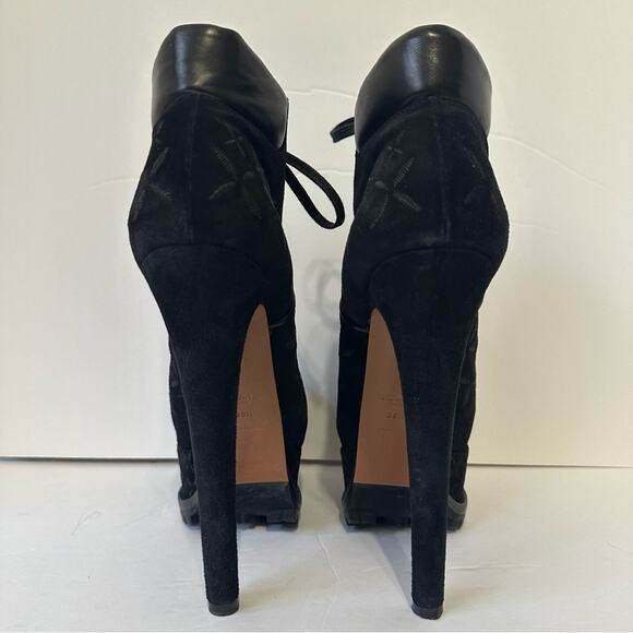Seen on Nicki Manaj Alaïa Suede Embroidery 2X Platform Hiker Boot Black EU 38.5 - Picture 11 of 12